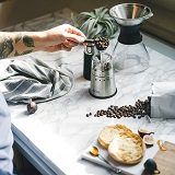 Top 5 Portable/Compact Coffee Grinders For You In 2022 Reviews