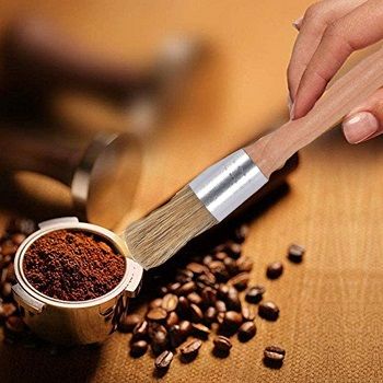 coffee-grinder-cleaner
